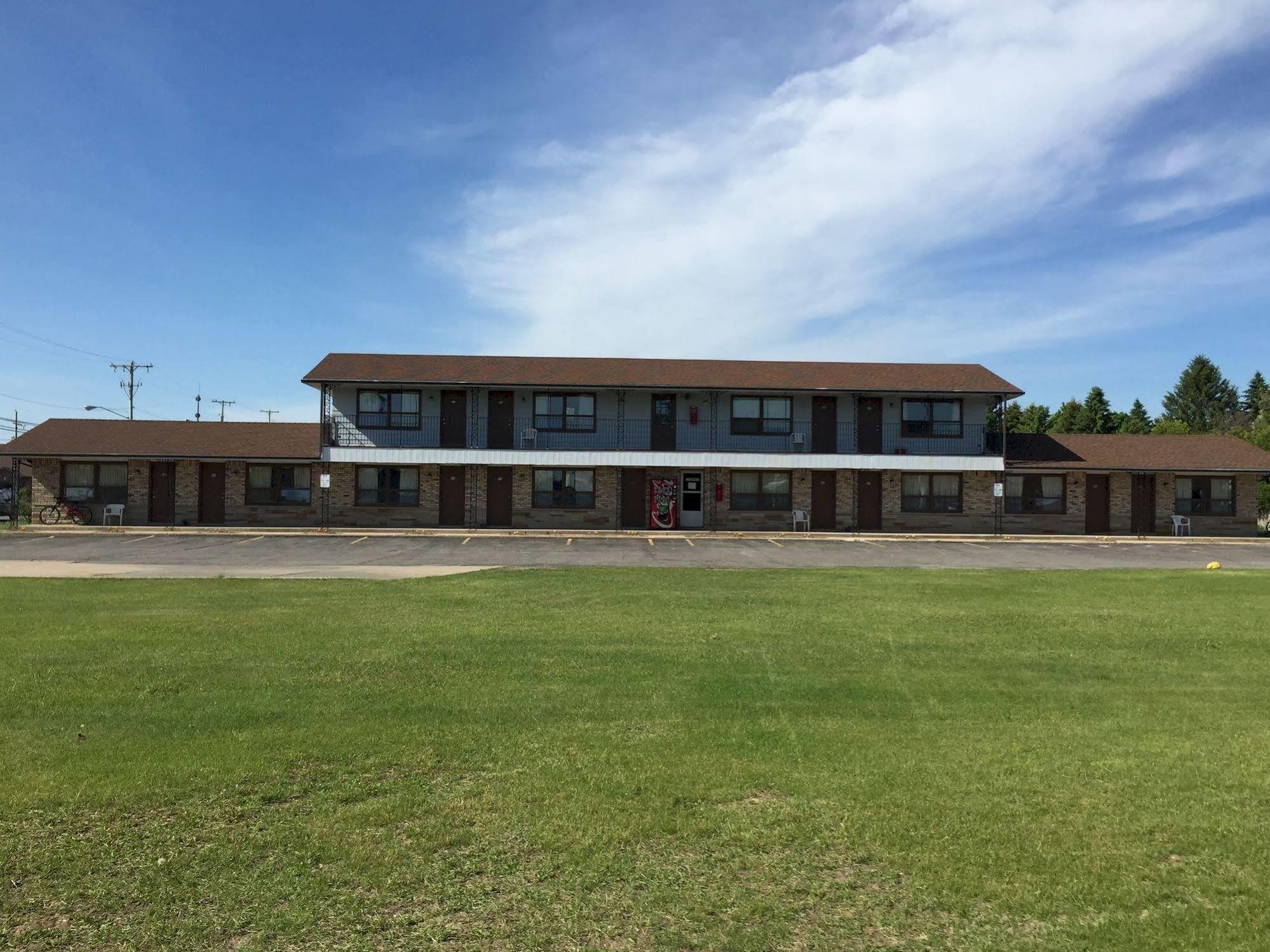 Timberly Motel Гейлорд Екстериор снимка